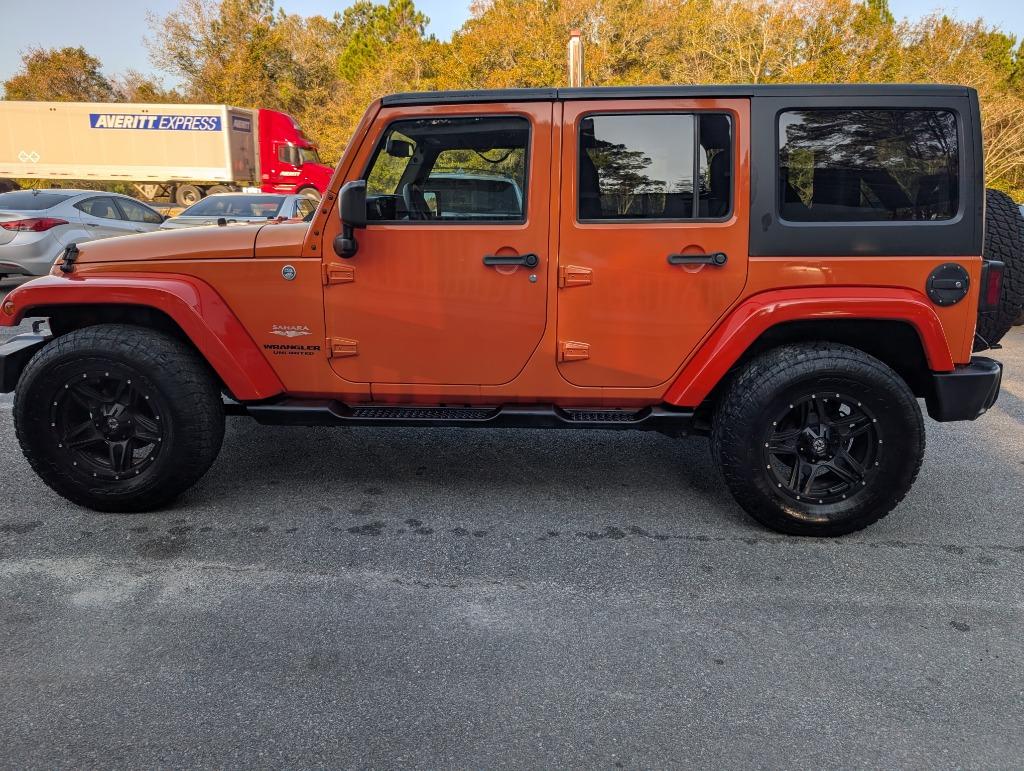 2015 Jeep Wrangler Unlimited Sahara's photo